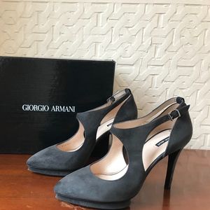 Giorgio Armani Gray Suede women's shoes size 38